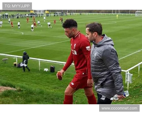 红军首席理疗师谈球员休息重要性 红军首席理疗师谈球员休息重要性